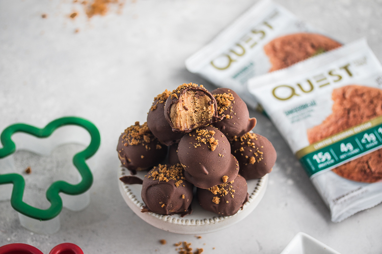 Take 20 Minutes and Gift Yourself the Deliciousness of These Gingerbread Truffles
